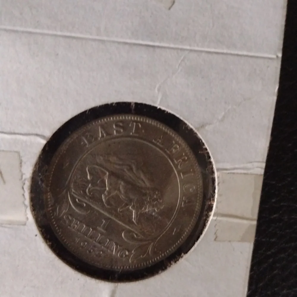 Assorted Coin Collection - Picture 9 of 13
